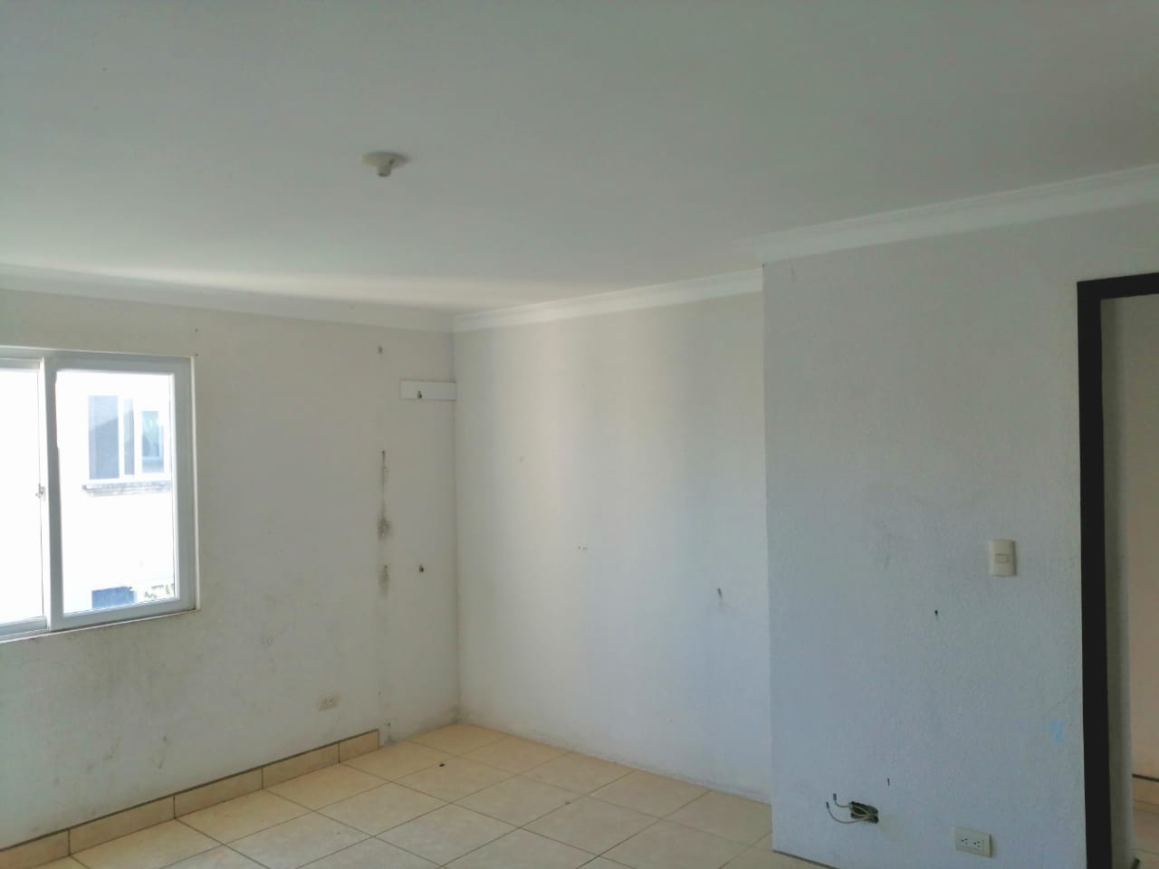 Venta de Casa o Casas, Terrenos, Propiedades, Apartamentos, Inmuebles en Guatemala, zona 11, zona 7, zona 2, zona 18, zona 16, Mixco, Carretera Al Salvador, Fraijanes, Santa Catarina Pinula, Antigua Guatemala, Villa Nueva, Villa Canales, San Miguel Petapa - Venta o Alquiler de Casas En Guatemala