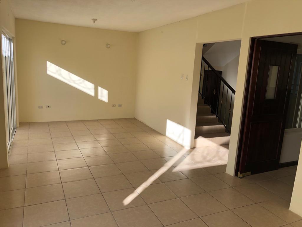 Venta de Casa o Casas, Terrenos, Propiedades, Apartamentos, Inmuebles en Guatemala, zona 11, zona 7, zona 2, zona 18, zona 16, Mixco, Carretera Al Salvador, Fraijanes, Santa Catarina Pinula, Antigua Guatemala, Villa Nueva, Villa Canales, San Miguel Petapa - Venta o Alquiler de Casas En Guatemala