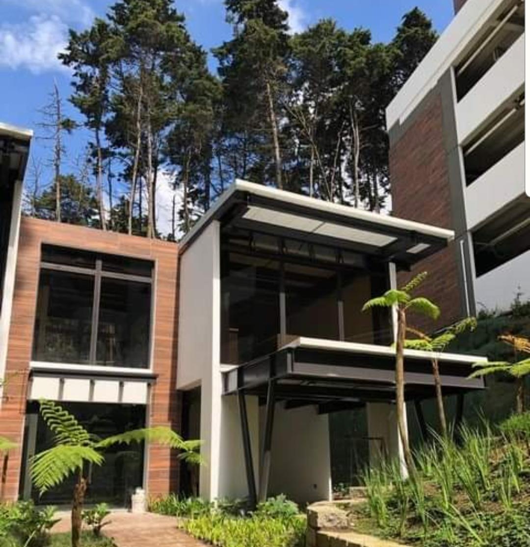 Venta de Casa o Casas, Terrenos, Propiedades, Apartamentos, Inmuebles en Guatemala, zona 11, zona 7, zona 2, zona 18, zona 16, Mixco, Carretera Al Salvador, Fraijanes, Santa Catarina Pinula, Antigua Guatemala, Villa Nueva, Villa Canales, San Miguel Petapa - Venta o Alquiler de Casas En Guatemala