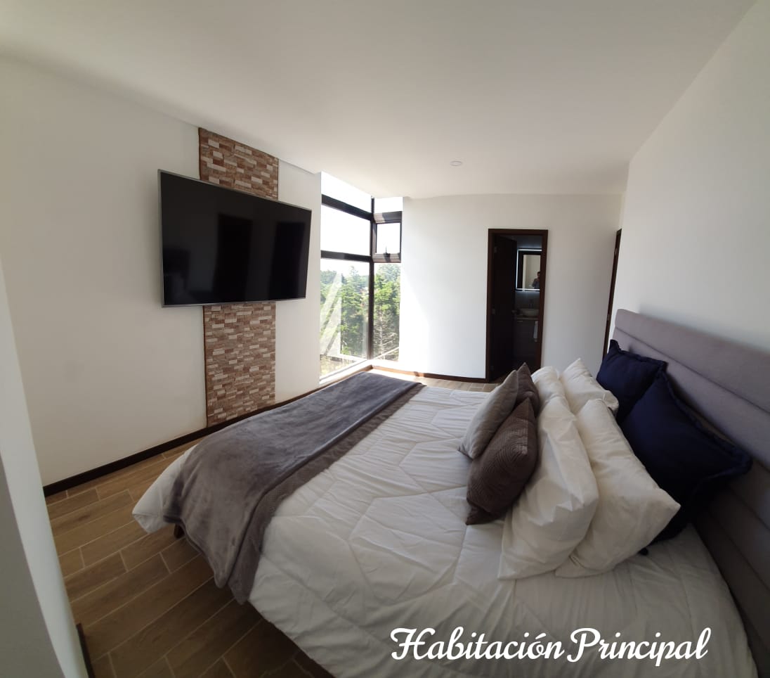 Venta de Casa o Casas, Terrenos, Propiedades, Apartamentos, Inmuebles en Guatemala, zona 11, zona 7, zona 2, zona 18, zona 16, Mixco, Carretera Al Salvador, Fraijanes, Santa Catarina Pinula, Antigua Guatemala, Villa Nueva, Villa Canales, San Miguel Petapa - Venta o Alquiler de Casas En Guatemala