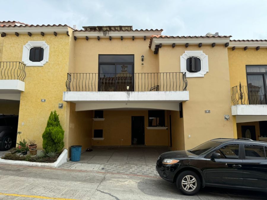 Venta de Casa o Casas, Terrenos, Propiedades, Apartamentos, Inmuebles en Guatemala, zona 11, zona 7, zona 2, zona 18, zona 16, Mixco, Carretera Al Salvador, Fraijanes, Santa Catarina Pinula, Antigua Guatemala, Villa Nueva, Villa Canales, San Miguel Petapa - Venta o Alquiler de Casas En Guatemala