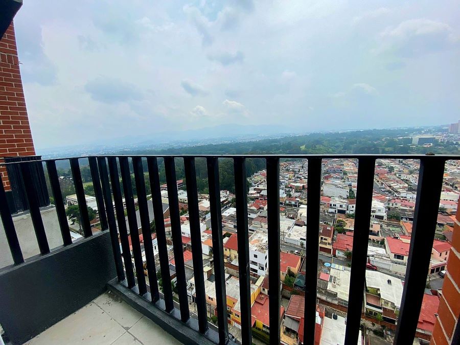 Venta de Casa o Casas, Terrenos, Propiedades, Apartamentos, Inmuebles en Guatemala, zona 11, zona 7, zona 2, zona 18, zona 16, Mixco, Carretera Al Salvador, Fraijanes, Santa Catarina Pinula, Antigua Guatemala, Villa Nueva, Villa Canales, San Miguel Petapa - Venta o Alquiler de Casas En Guatemala