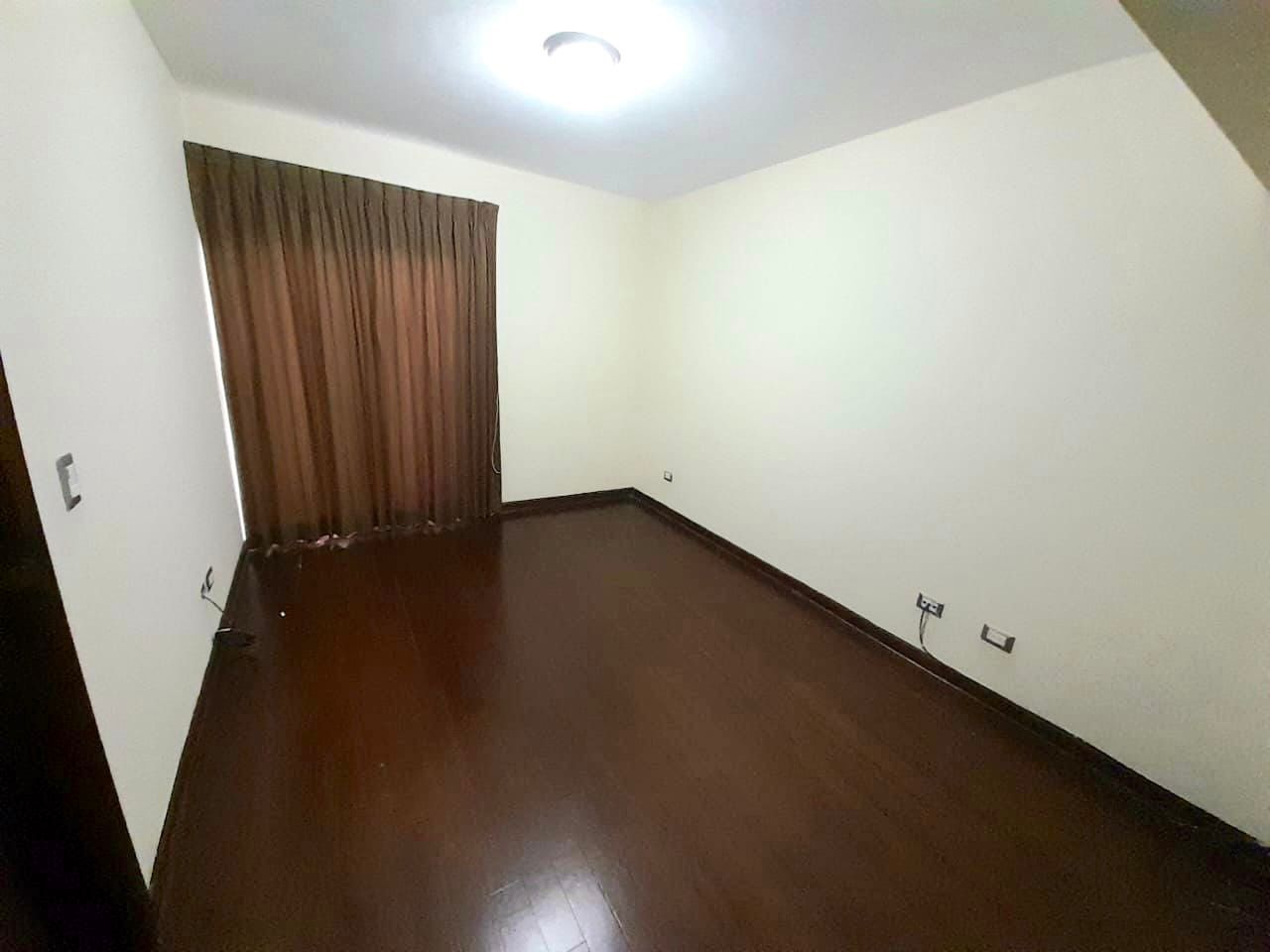 Venta de Casa o Casas, Terrenos, Propiedades, Apartamentos, Inmuebles en Guatemala, zona 11, zona 7, zona 2, zona 18, zona 16, Mixco, Carretera Al Salvador, Fraijanes, Santa Catarina Pinula, Antigua Guatemala, Villa Nueva, Villa Canales, San Miguel Petapa - Venta o Alquiler de Casas En Guatemala