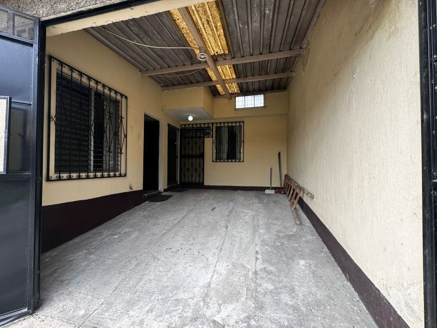 Venta de Casa o Casas, Terrenos, Propiedades, Apartamentos, Inmuebles en Guatemala, zona 11, zona 7, zona 2, zona 18, zona 16, Mixco, Carretera Al Salvador, Fraijanes, Santa Catarina Pinula, Antigua Guatemala, Villa Nueva, Villa Canales, San Miguel Petapa - Venta o Alquiler de Casas En Guatemala