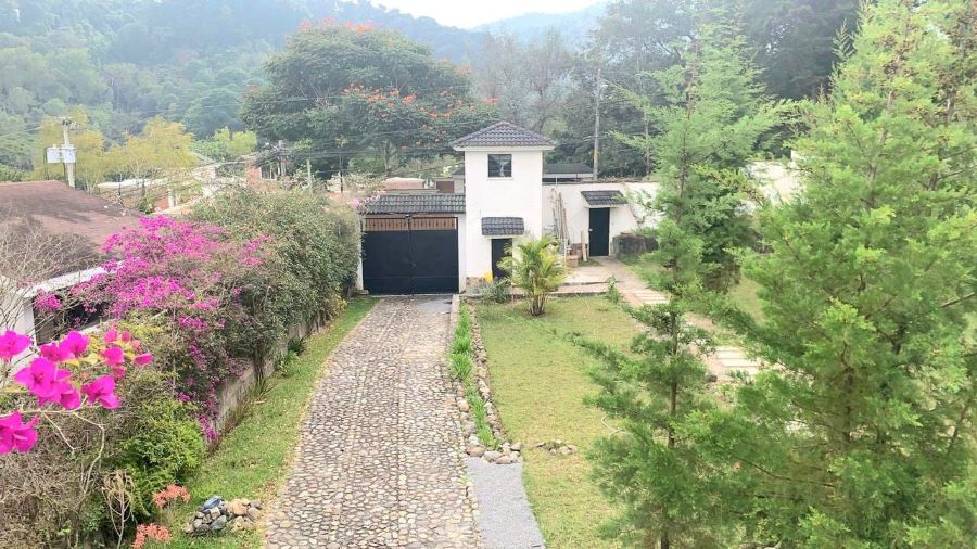 Venta de Casa o Casas, Terrenos, Propiedades, Apartamentos, Inmuebles en Guatemala, zona 11, zona 7, zona 2, zona 18, zona 16, Mixco, Carretera Al Salvador, Fraijanes, Santa Catarina Pinula, Antigua Guatemala, Villa Nueva, Villa Canales, San Miguel Petapa - Venta o Alquiler de Casas En Guatemala