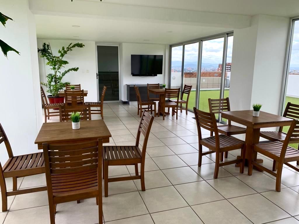 Venta de Casa o Casas, Terrenos, Propiedades, Apartamentos, Inmuebles en Guatemala, zona 11, zona 7, zona 2, zona 18, zona 16, Mixco, Carretera Al Salvador, Fraijanes, Santa Catarina Pinula, Antigua Guatemala, Villa Nueva, Villa Canales, San Miguel Petapa - Venta o Alquiler de Casas En Guatemala