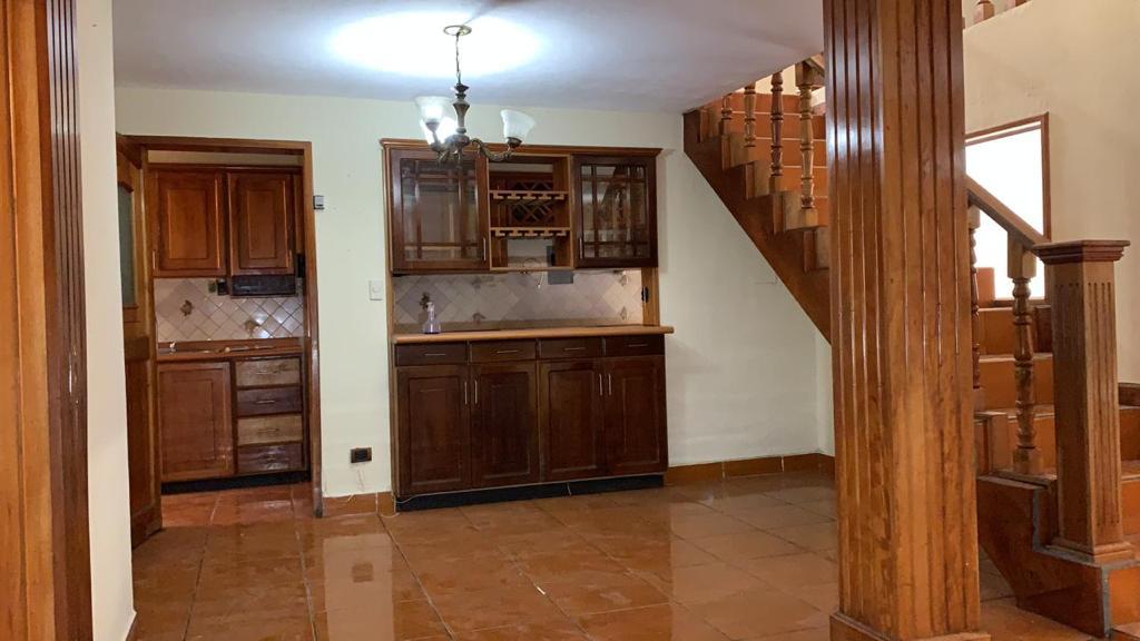 Venta de Casa o Casas, Terrenos, Propiedades, Apartamentos, Inmuebles en Guatemala, zona 11, zona 7, zona 2, zona 18, zona 16, Mixco, Carretera Al Salvador, Fraijanes, Santa Catarina Pinula, Antigua Guatemala, Villa Nueva, Villa Canales, San Miguel Petapa - Venta o Alquiler de Casas En Guatemala