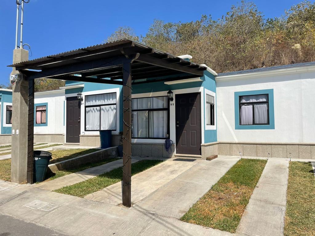 Venta de Casa o Casas, Terrenos, Propiedades, Apartamentos, Inmuebles en Guatemala, zona 11, zona 7, zona 2, zona 18, zona 16, Mixco, Carretera Al Salvador, Fraijanes, Santa Catarina Pinula, Antigua Guatemala, Villa Nueva, Villa Canales, San Miguel Petapa - Venta o Alquiler de Casas En Guatemala