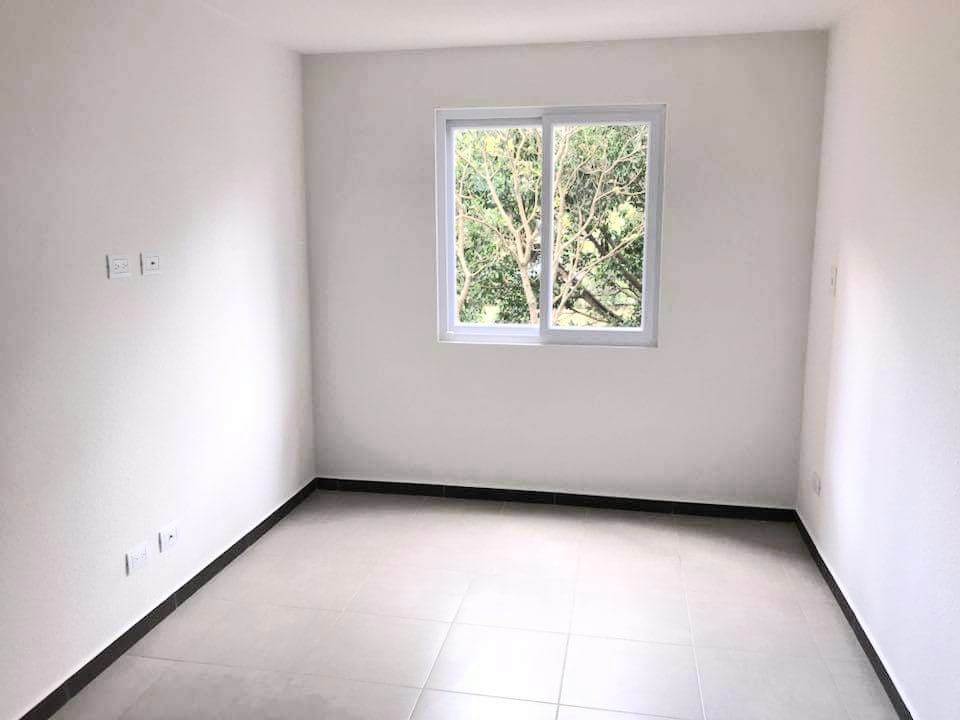 Venta de Casa o Casas, Terrenos, Propiedades, Apartamentos, Inmuebles en Guatemala, zona 11, zona 7, zona 2, zona 18, zona 16, Mixco, Carretera Al Salvador, Fraijanes, Santa Catarina Pinula, Antigua Guatemala, Villa Nueva, Villa Canales, San Miguel Petapa - Venta o Alquiler de Casas En Guatemala