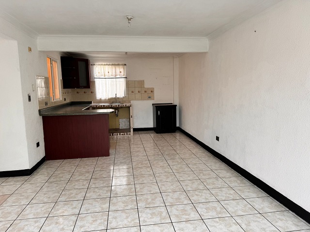 Venta de Casa o Casas, Terrenos, Propiedades, Apartamentos, Inmuebles en Guatemala, zona 11, zona 7, zona 2, zona 18, zona 16, Mixco, Carretera Al Salvador, Fraijanes, Santa Catarina Pinula, Antigua Guatemala, Villa Nueva, Villa Canales, San Miguel Petapa - Venta o Alquiler de Casas En Guatemala