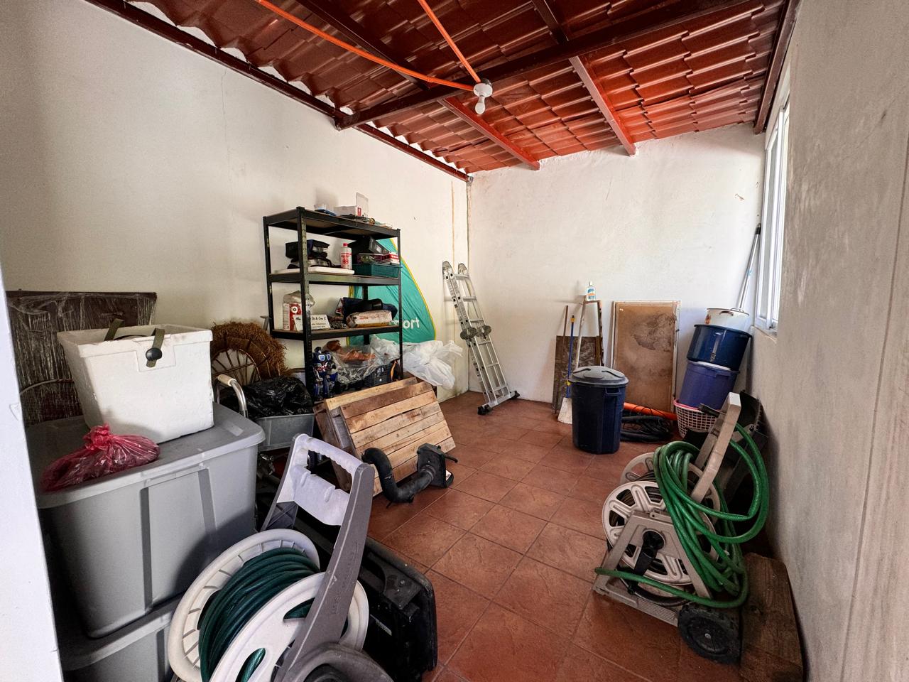 Venta de Casa o Casas, Terrenos, Propiedades, Apartamentos, Inmuebles en Guatemala, zona 11, zona 7, zona 2, zona 18, zona 16, Mixco, Carretera Al Salvador, Fraijanes, Santa Catarina Pinula, Antigua Guatemala, Villa Nueva, Villa Canales, San Miguel Petapa - Venta o Alquiler de Casas En Guatemala