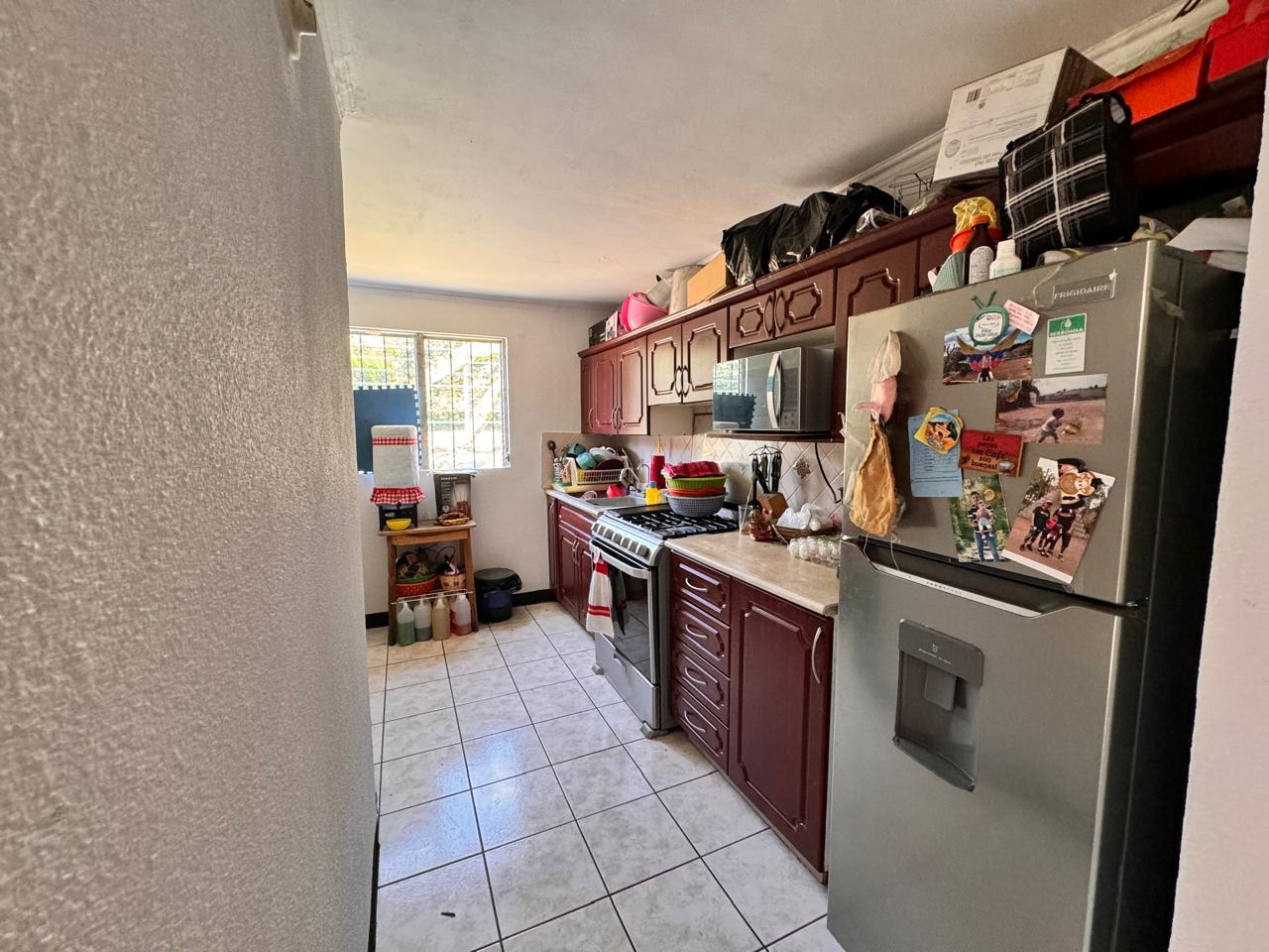 Venta de Casa o Casas, Terrenos, Propiedades, Apartamentos, Inmuebles en Guatemala, zona 11, zona 7, zona 2, zona 18, zona 16, Mixco, Carretera Al Salvador, Fraijanes, Santa Catarina Pinula, Antigua Guatemala, Villa Nueva, Villa Canales, San Miguel Petapa - Venta o Alquiler de Casas En Guatemala