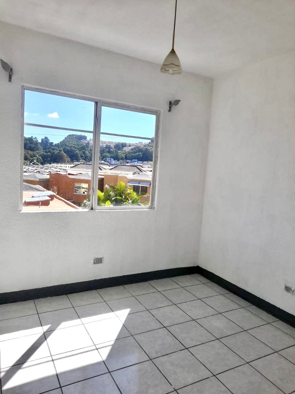 Venta de Casa o Casas, Terrenos, Propiedades, Apartamentos, Inmuebles en Guatemala, zona 11, zona 7, zona 2, zona 18, zona 16, Mixco, Carretera Al Salvador, Fraijanes, Santa Catarina Pinula, Antigua Guatemala, Villa Nueva, Villa Canales, San Miguel Petapa - Venta o Alquiler de Casas En Guatemala