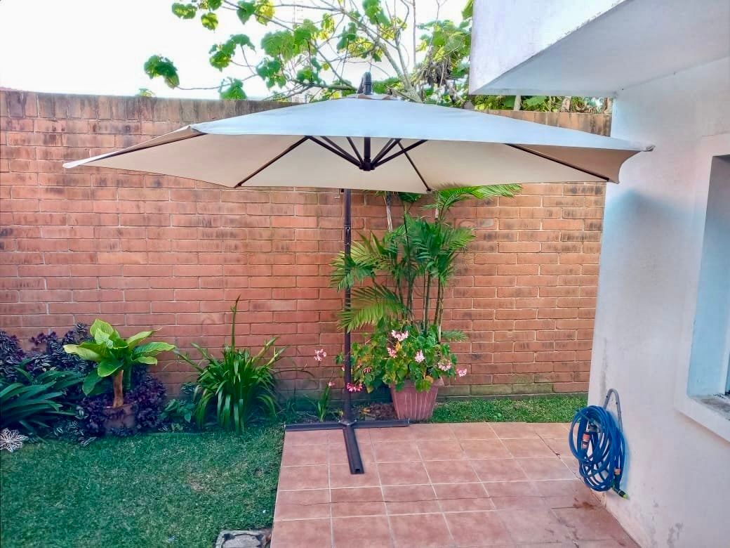 Venta de Casa o Casas, Terrenos, Propiedades, Apartamentos, Inmuebles en Guatemala, zona 11, zona 7, zona 2, zona 18, zona 16, Mixco, Carretera Al Salvador, Fraijanes, Santa Catarina Pinula, Antigua Guatemala, Villa Nueva, Villa Canales, San Miguel Petapa - Venta o Alquiler de Casas En Guatemala