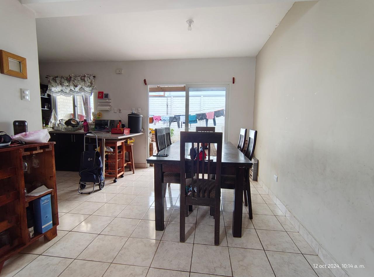 Venta de Casa o Casas, Terrenos, Propiedades, Apartamentos, Inmuebles en Guatemala, zona 11, zona 7, zona 2, zona 18, zona 16, Mixco, Carretera Al Salvador, Fraijanes, Santa Catarina Pinula, Antigua Guatemala, Villa Nueva, Villa Canales, San Miguel Petapa - Venta o Alquiler de Casas En Guatemala