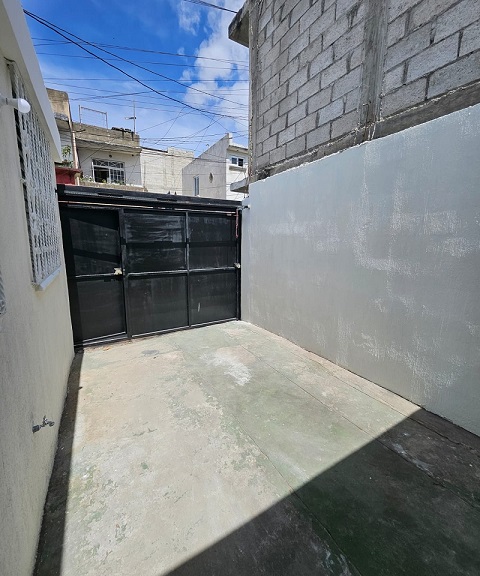 Venta de Casa o Casas, Terrenos, Propiedades, Apartamentos, Inmuebles en Guatemala, zona 11, zona 7, zona 2, zona 18, zona 16, Mixco, Carretera Al Salvador, Fraijanes, Santa Catarina Pinula, Antigua Guatemala, Villa Nueva, Villa Canales, San Miguel Petapa - Venta o Alquiler de Casas En Guatemala